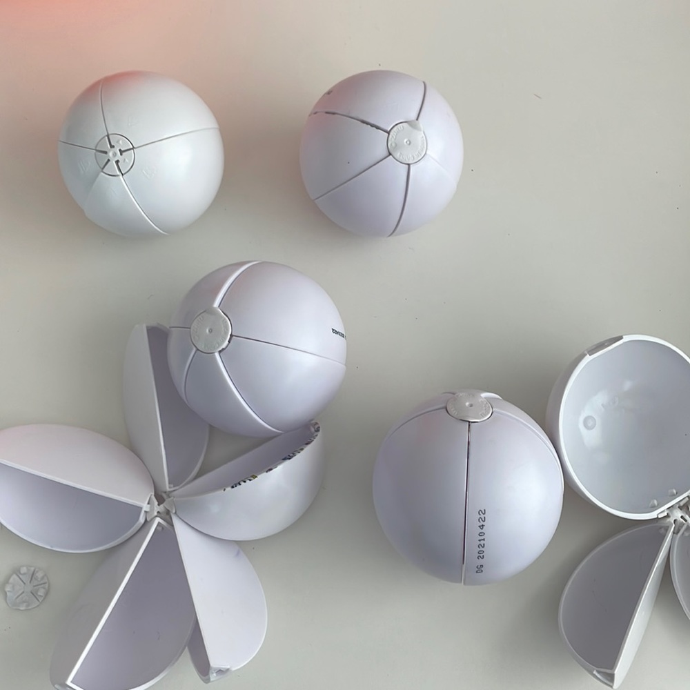 [ Qty 6 - Zuru 5 Surprise Empty White Storage Plastic Compartment Craft Balls ]